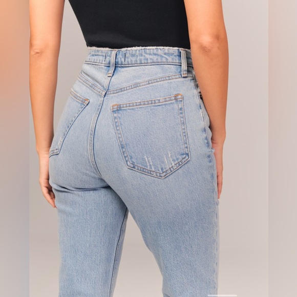 NWT Abercrombie & Fitch Stylish Blue Flared Jeans - Picture 7 of 12